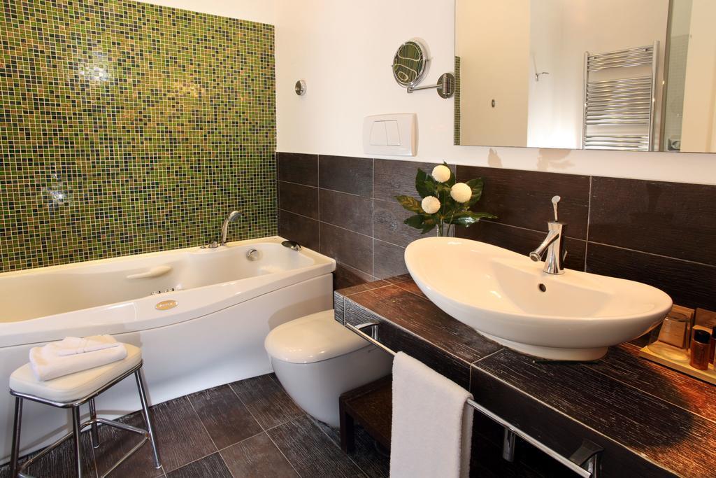 Vivaldi Luxury Rooms Roma Ngoại thất bức ảnh